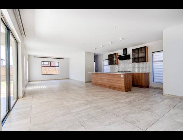 3 BEDROOM HOUSE FOR SALE IN CARLSWALD